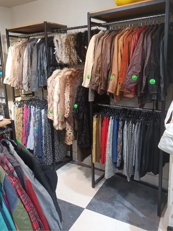 Manteaux vintage déstockage Kilo-Shop Lille