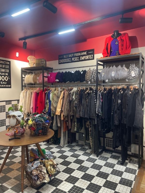 Cuir vintage déstockage Kilo-Shop Bordeaux